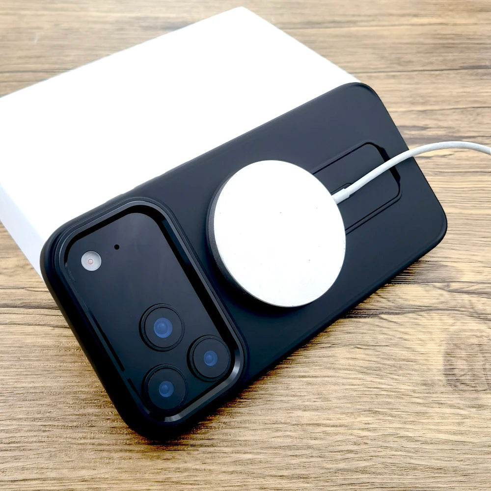 Coque Armor Antichoc iPhone 17/16/15/14/13 – MagSafe, Béquille & Protection Totale